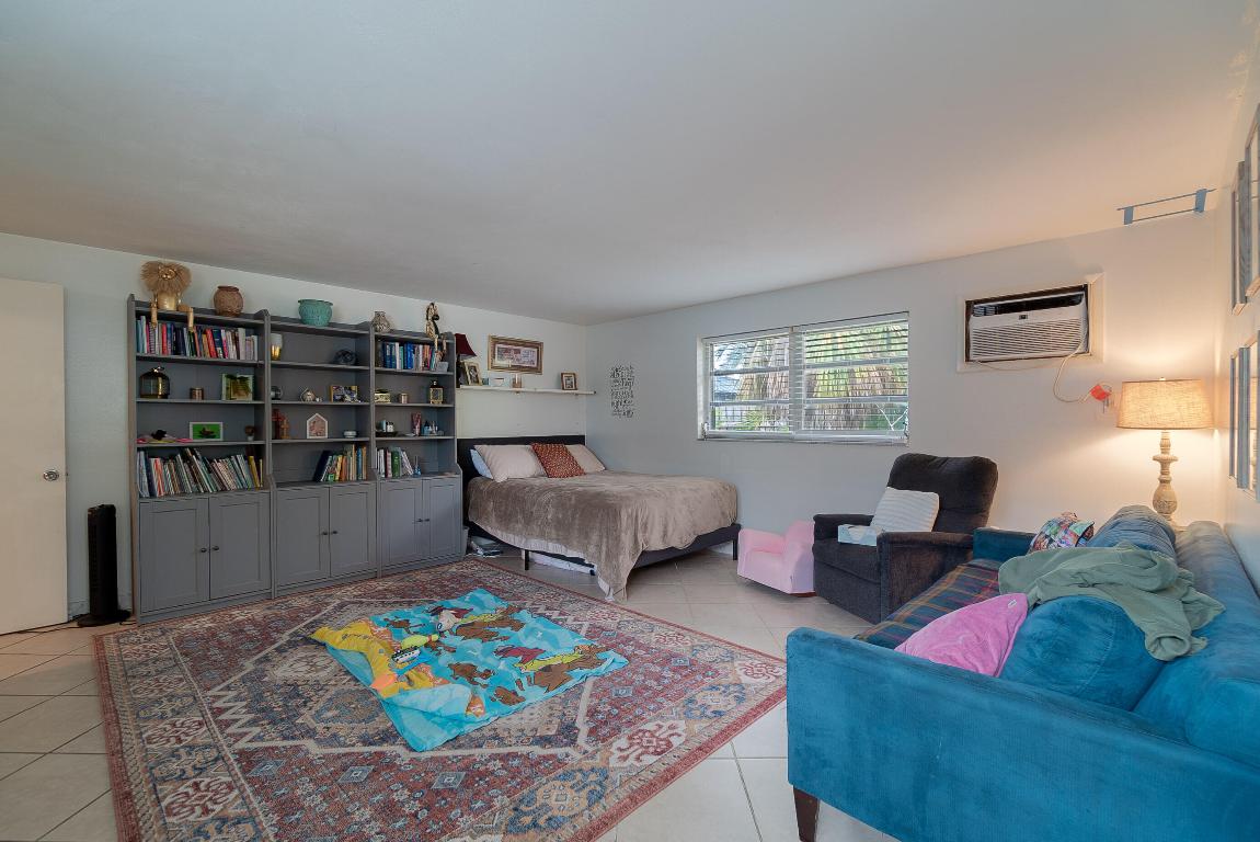 BOWERS PARK - Residential Income