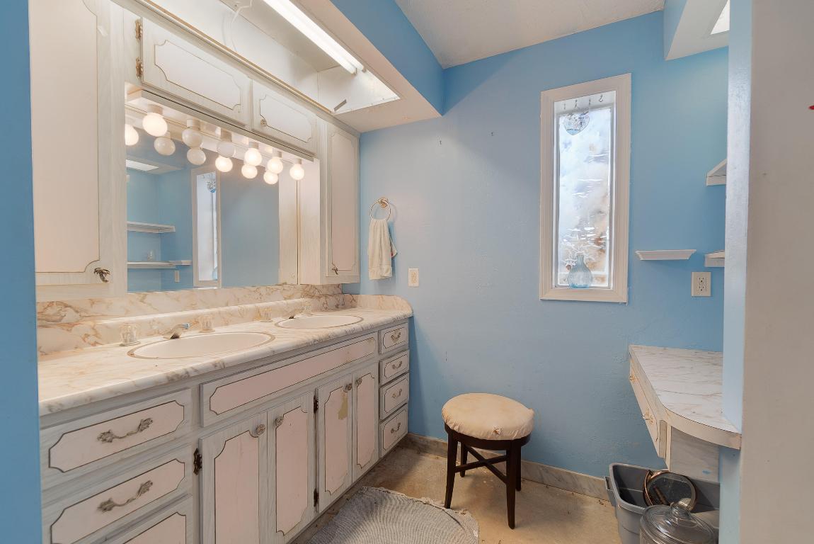 BOWERS PARK - Residential Income