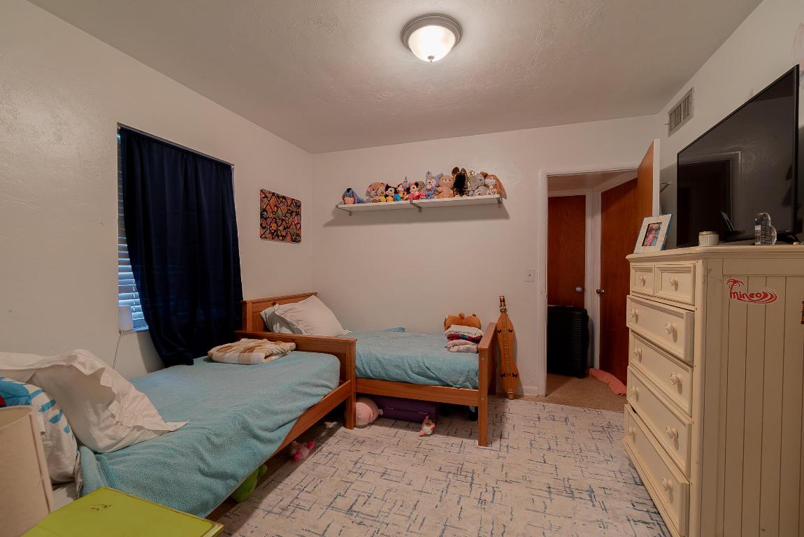 BOWERS PARK - Residential Income