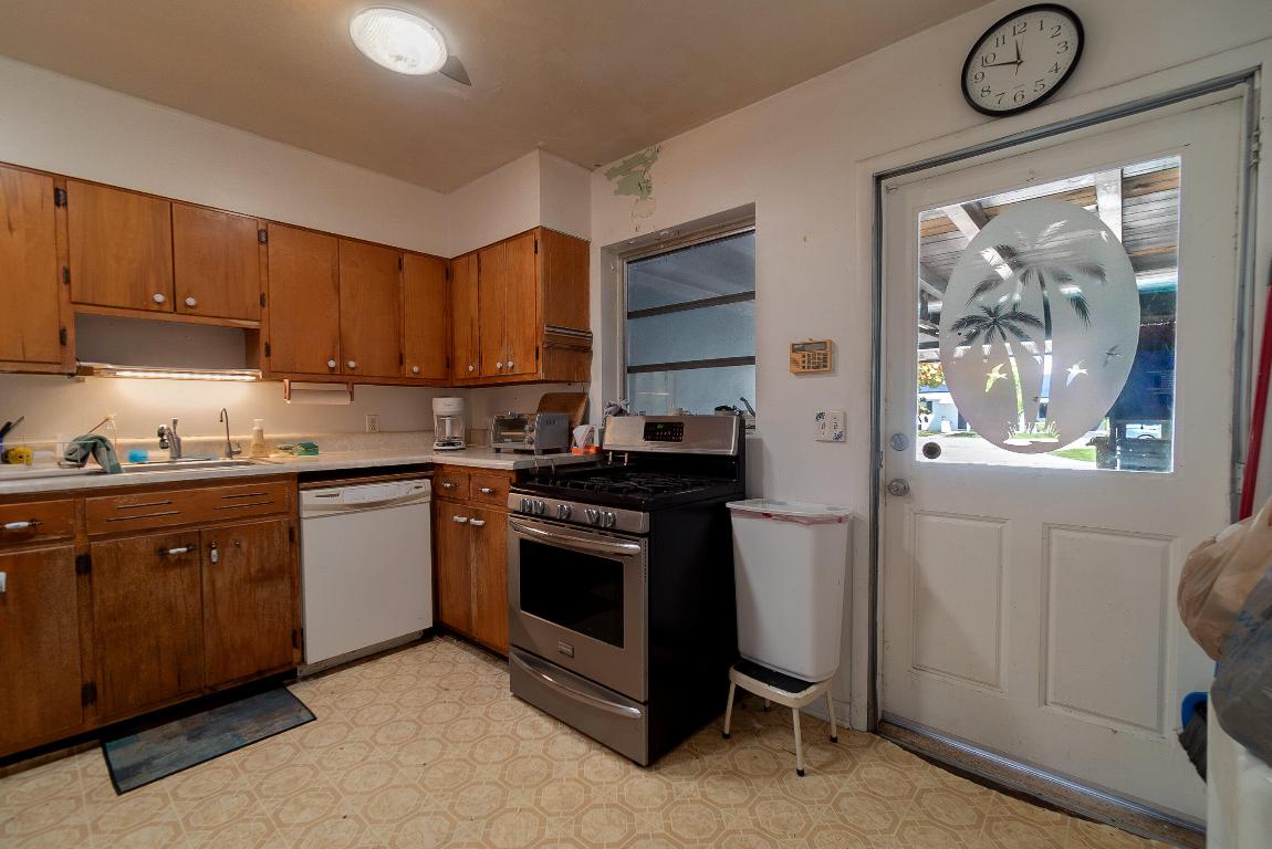 BOWERS PARK - Residential Income