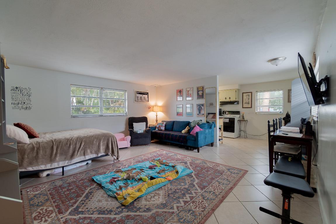 BOWERS PARK - Residential Income