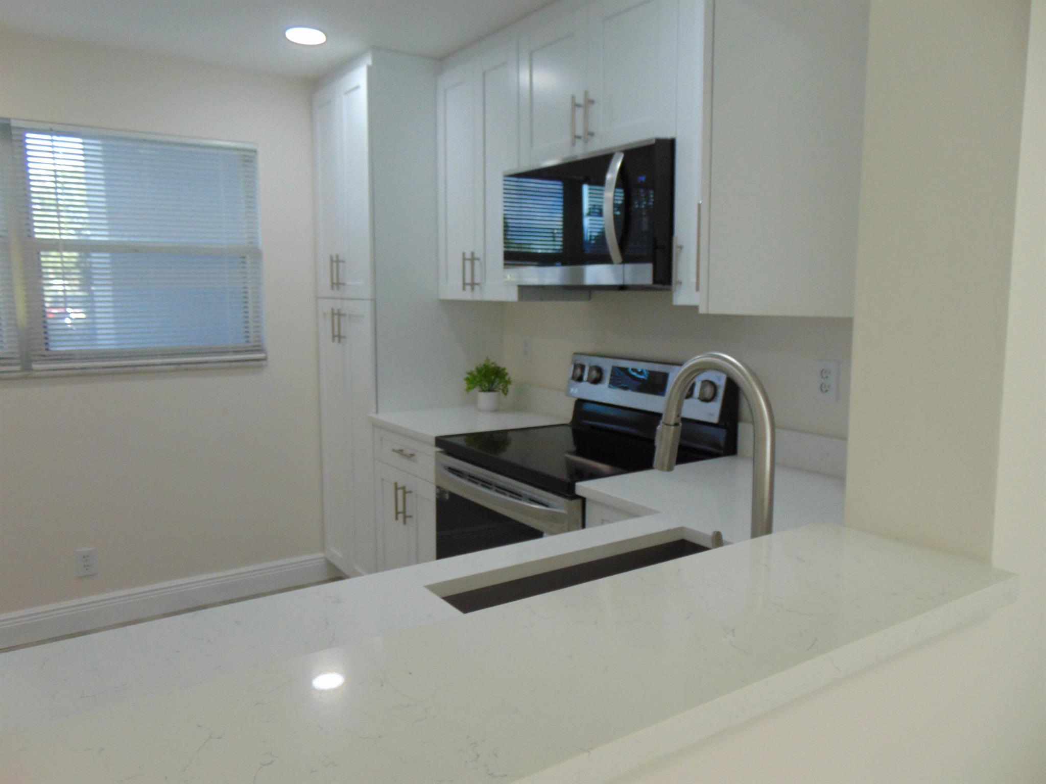 POINCIANA PLACE CONDO A,B - Residential