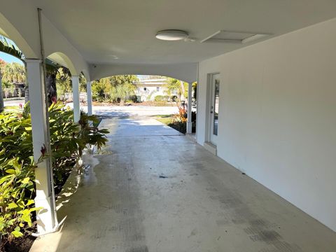 A home in Lake Worth Beach