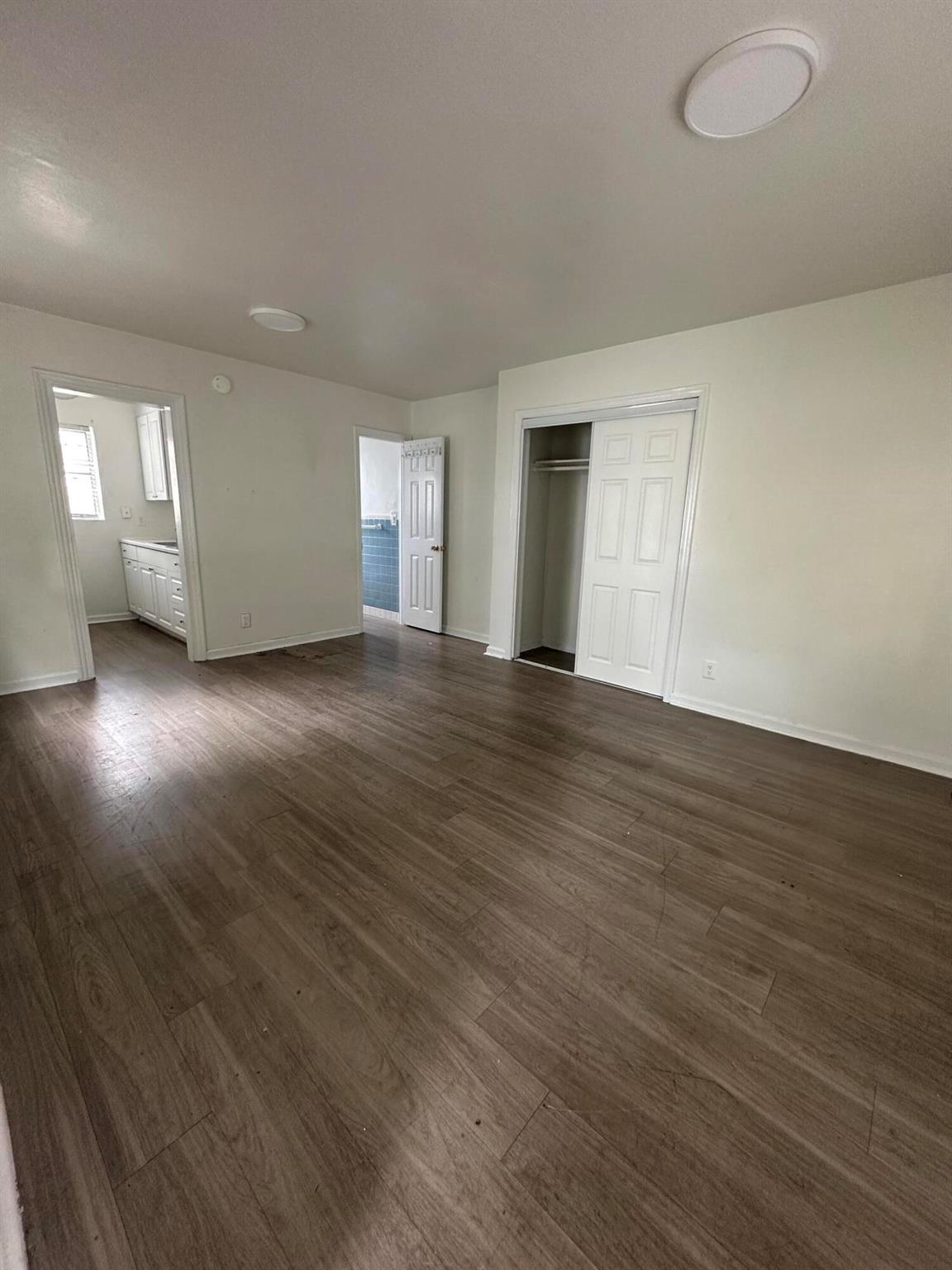 INLET SHORES - Residential Lease