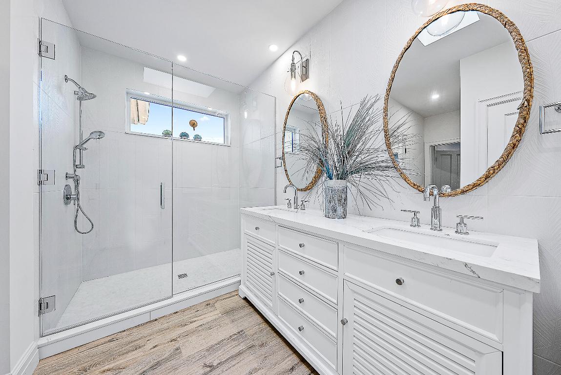 Seven Hundred Ocean - Residential