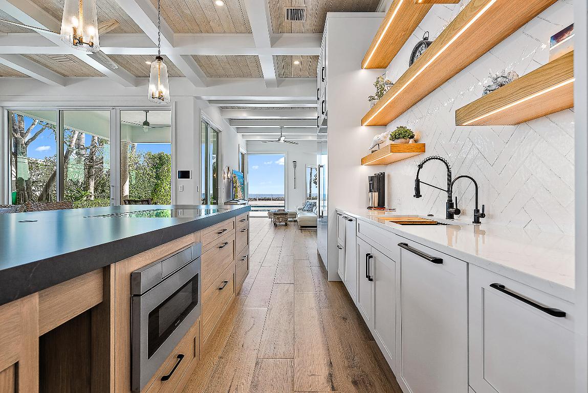 Seven Hundred Ocean - Residential