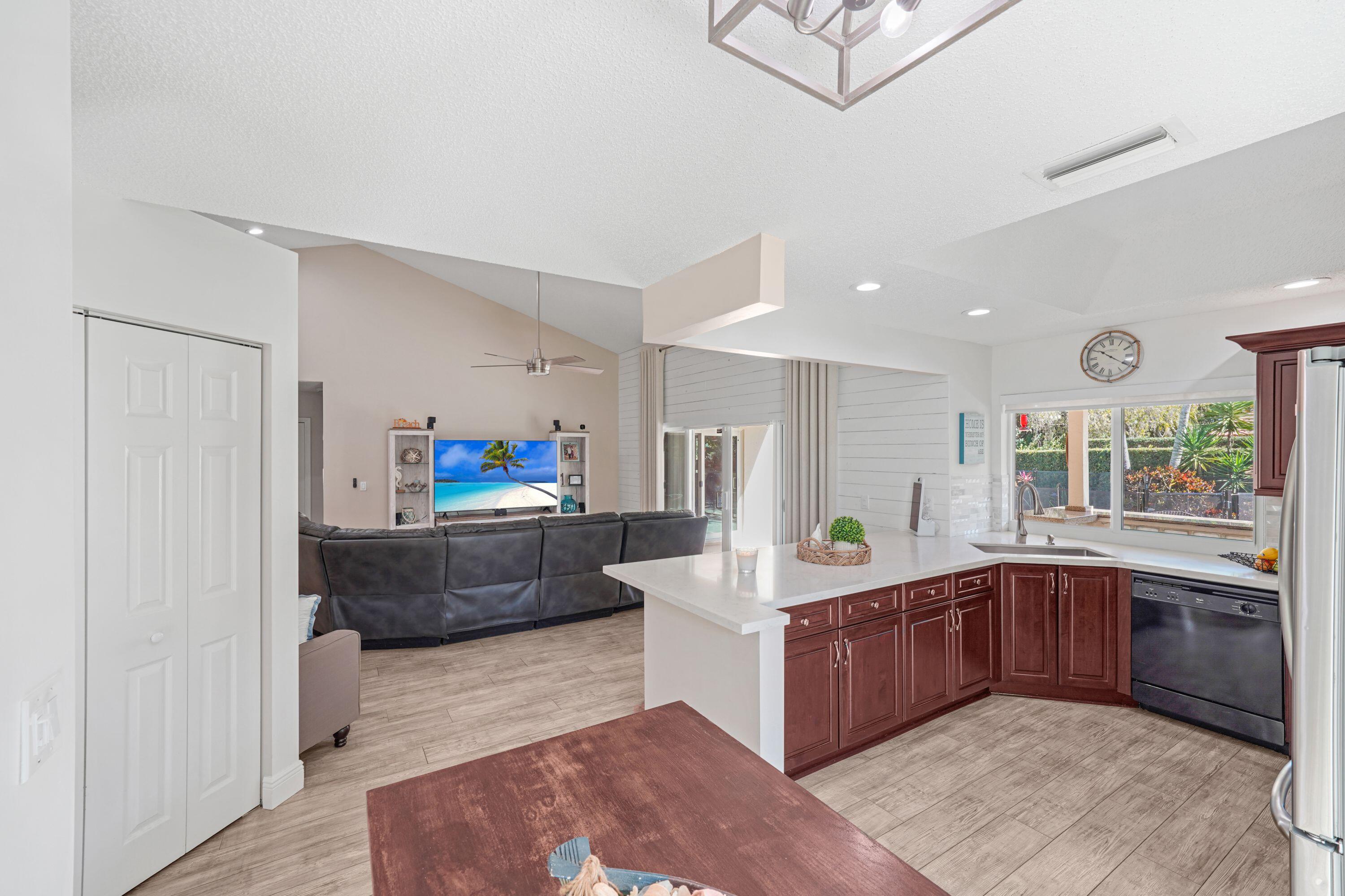 JACARANDA PARCEL 108 - Residential