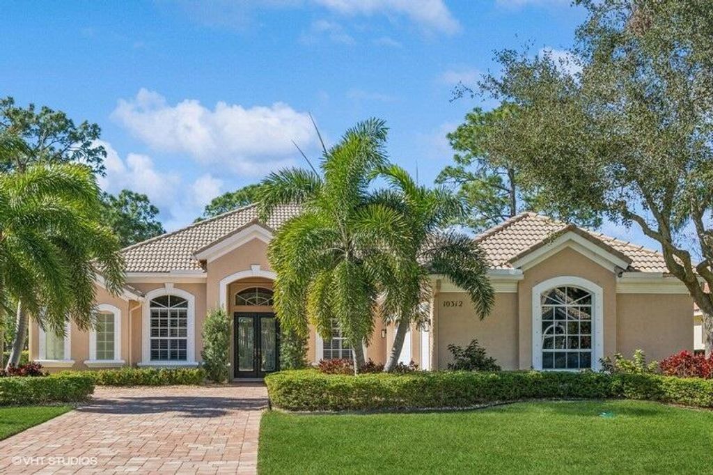 Photo of 10312 Crosby Place, Port Saint Lucie, FL 34986 (MLS # R11056198)