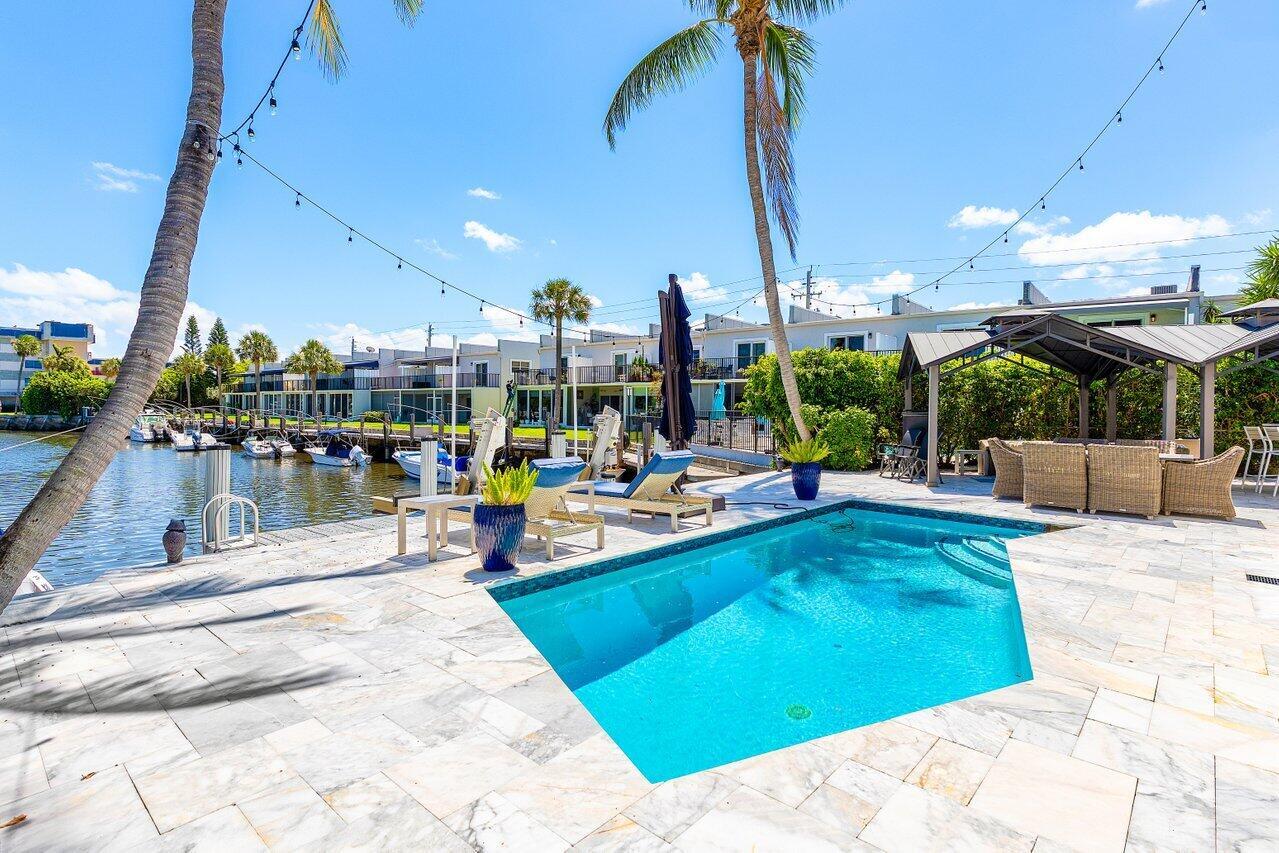 TROPIC ISLE 4TH SEC - Residential