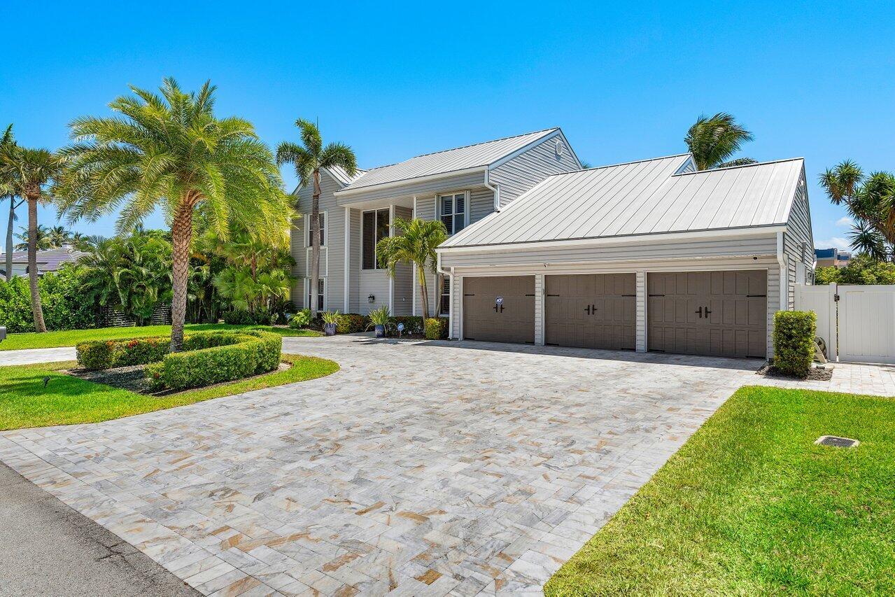 910 Jasmine Drive
