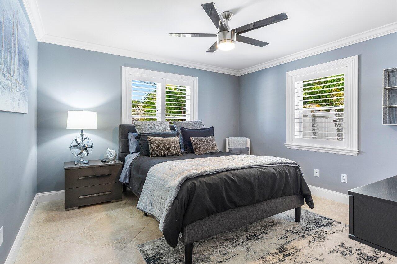 TROPIC ISLE 4TH SEC - Residential