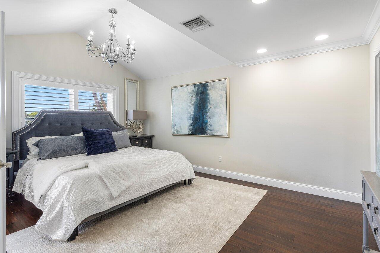 TROPIC ISLE 4TH SEC - Residential