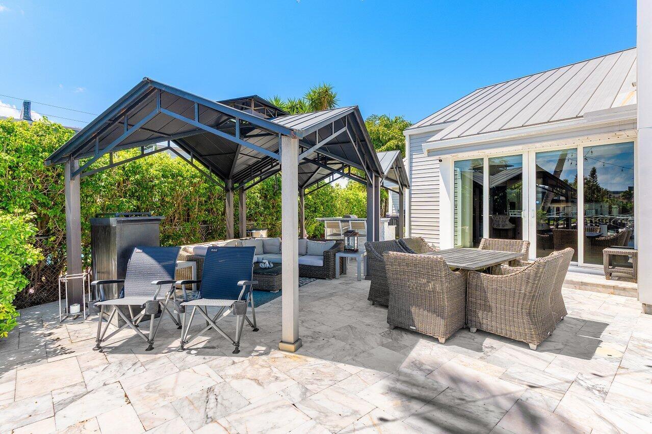 TROPIC ISLE 4TH SEC - Residential