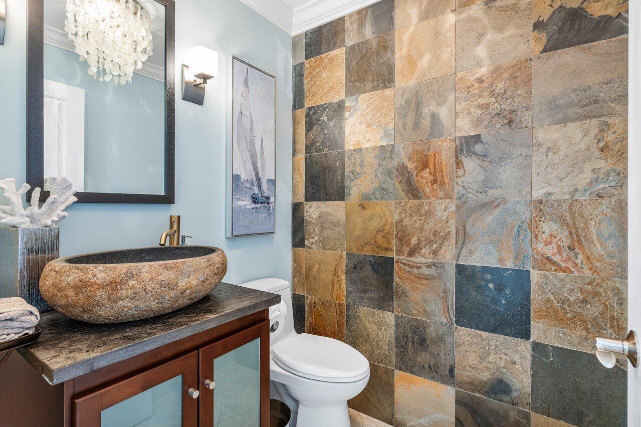 TROPIC ISLE 4TH SEC - Residential