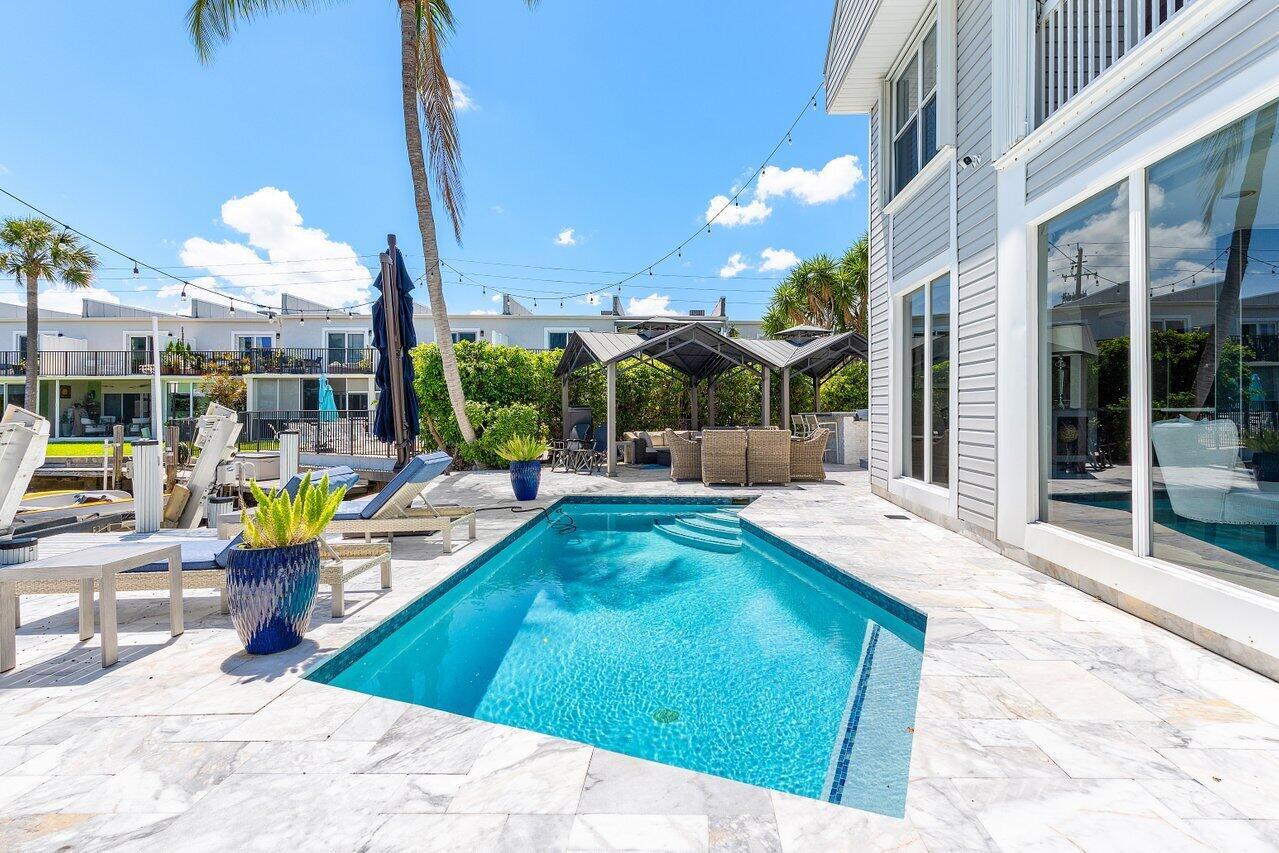 TROPIC ISLE 4TH SEC - Residential