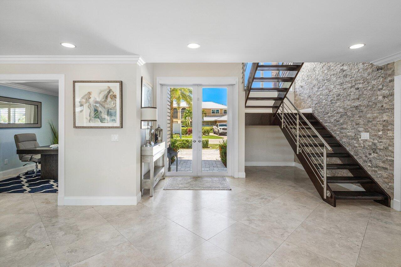910 Jasmine Drive
