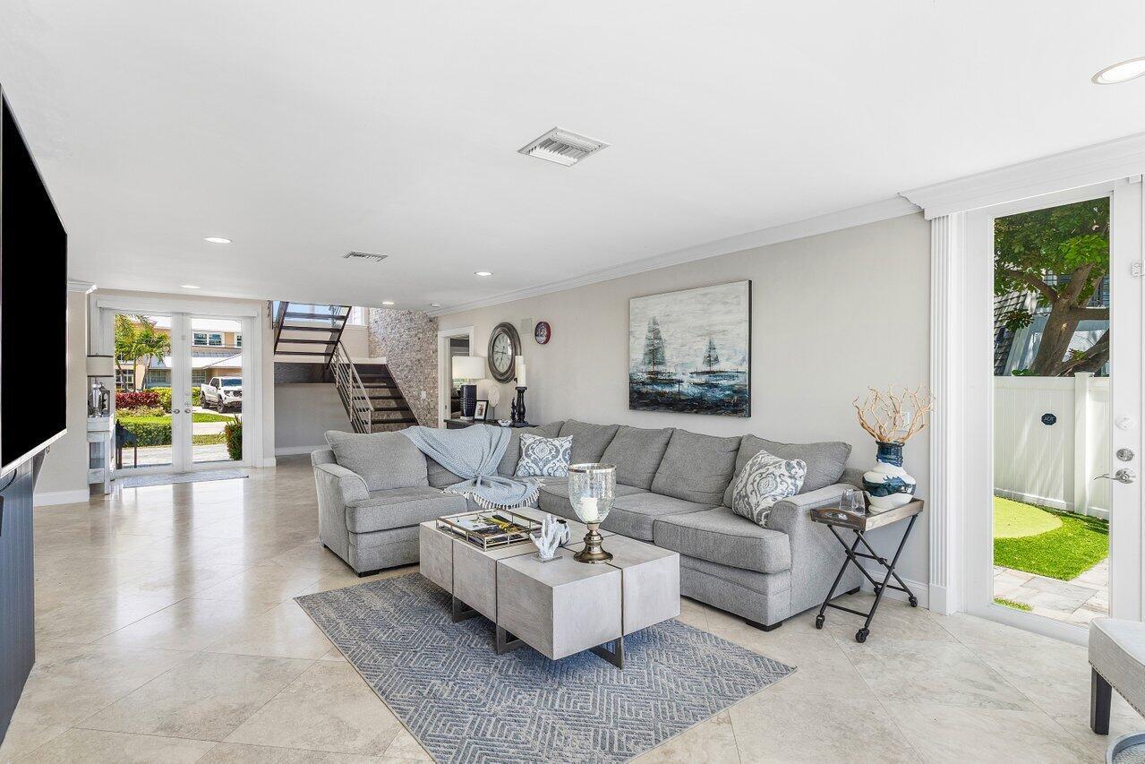 TROPIC ISLE 4TH SEC - Residential