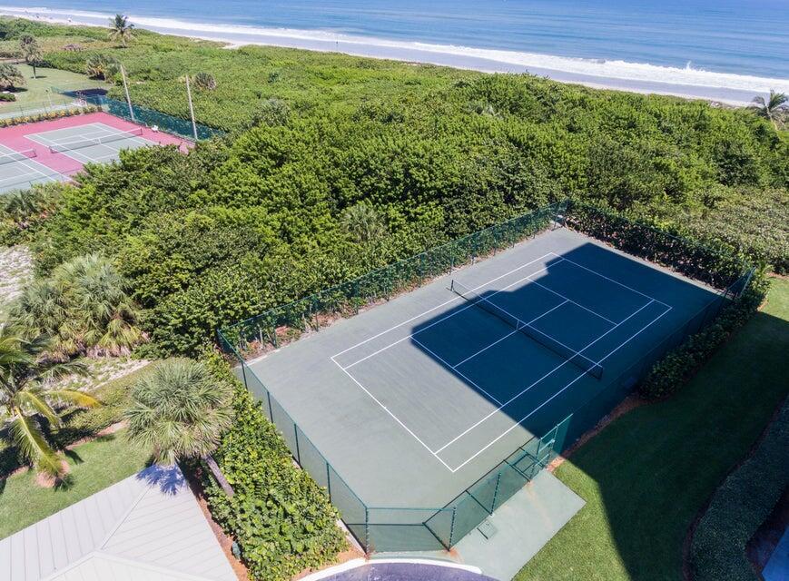 TIARA TOWERS CONDOMINIUM - Residential