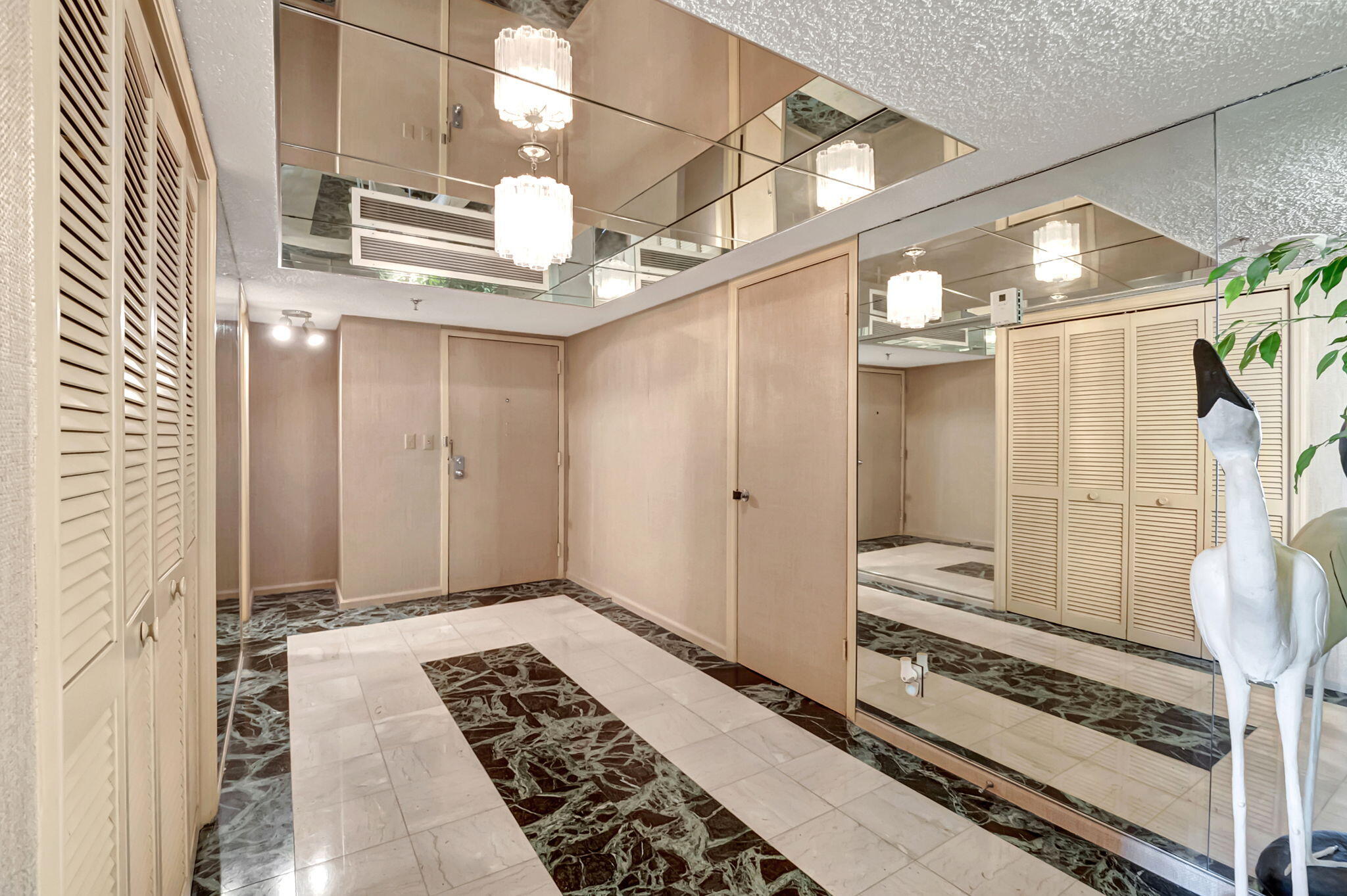 3407 S Ocean Boulevard 4d