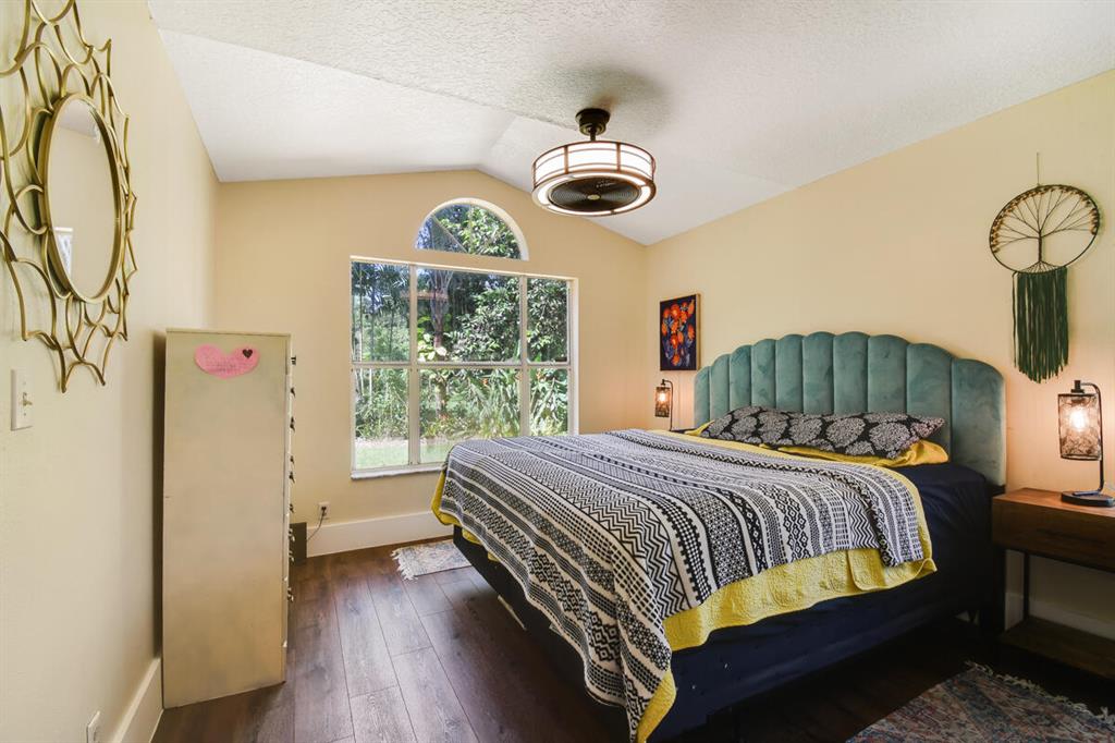 JUPITER FARMS - Residential