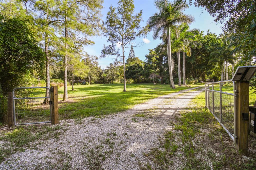 JUPITER FARMS - Residential