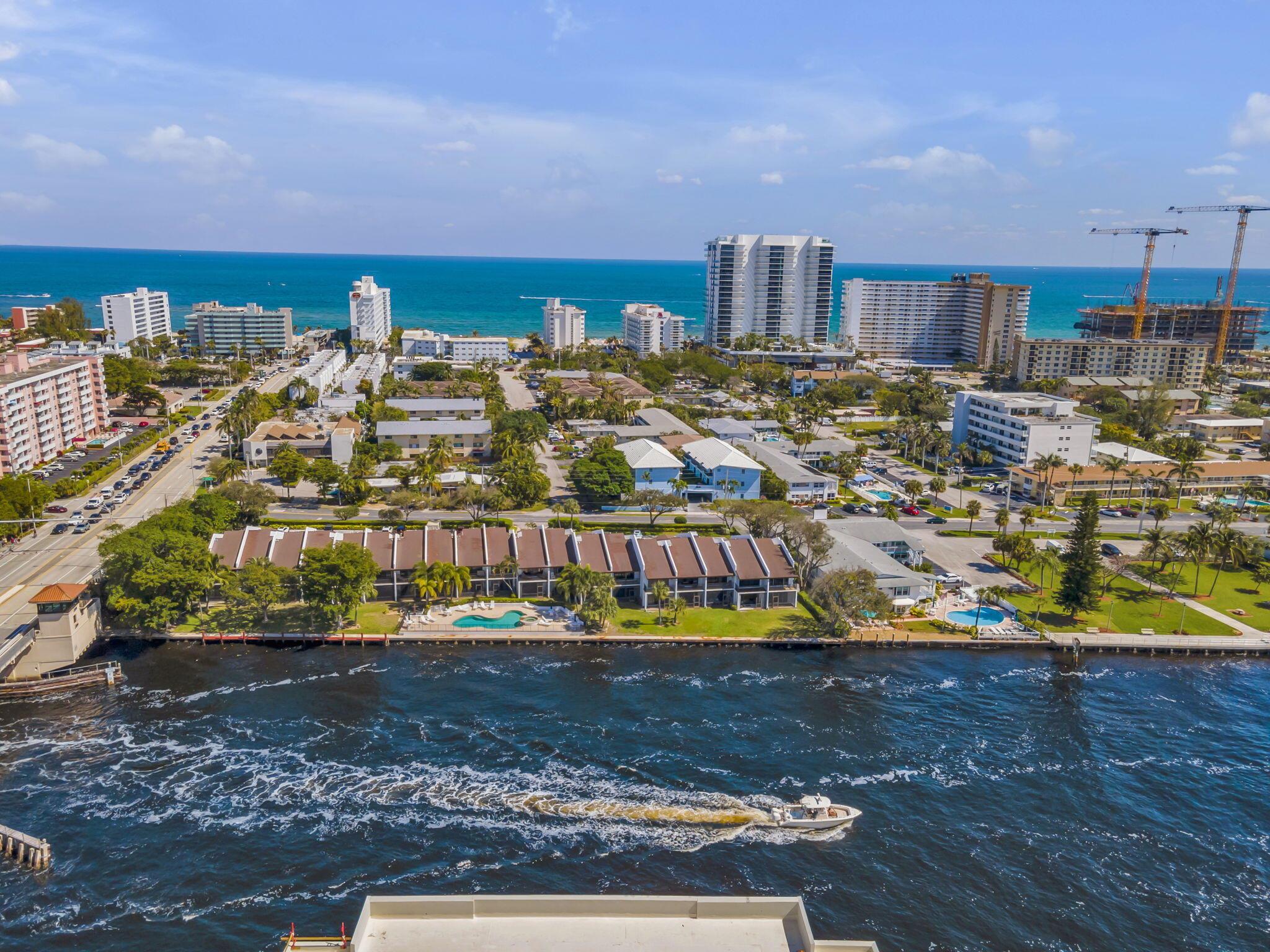 2900 NE 14th St Causeway 203