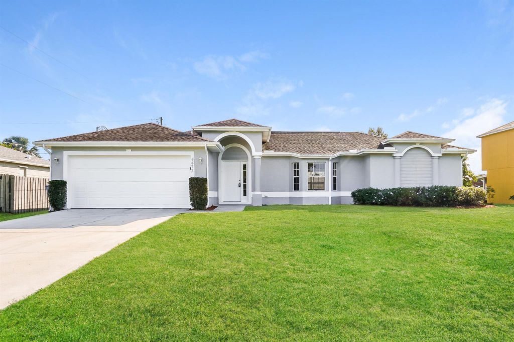 Photo of 4473 SW Gainsboro Street, Port Saint Lucie, FL 34953 (MLS # R11062945)