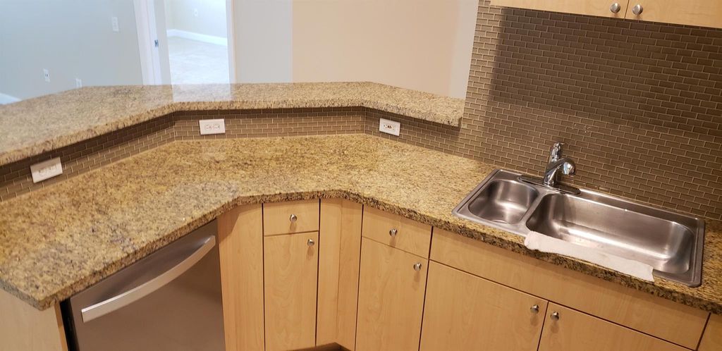 Photo of 818 Villa Circle, Boynton Beach, FL 33435 (MLS # R11113258)