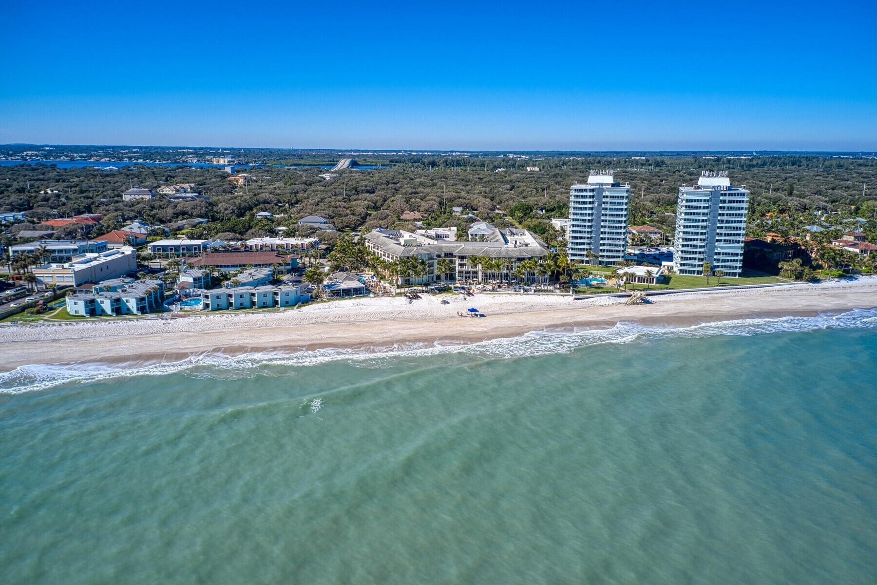 VERO BEACH HOTEL AND CLUB A CONDO - Residential