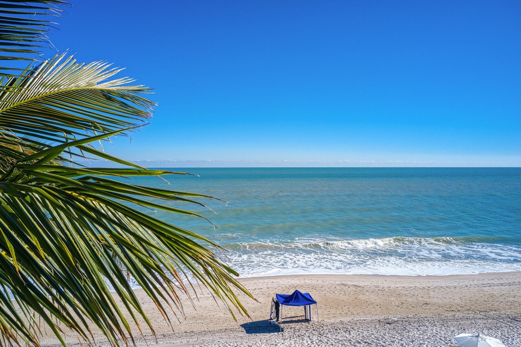 VERO BEACH HOTEL AND CLUB A CONDO - Residential