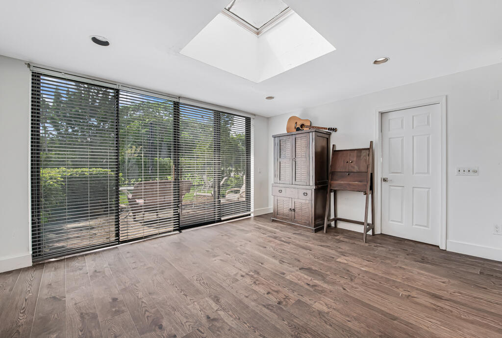 FOUNTAINS OF PALM BEACH CONDO 2 - Residential