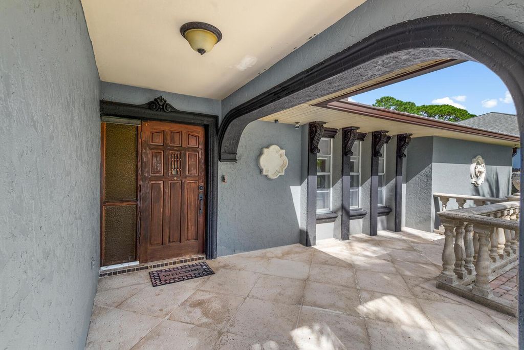 Photo of 479 SE Fallon Drive, Port Saint Lucie, FL 34983 (MLS # R10938397)