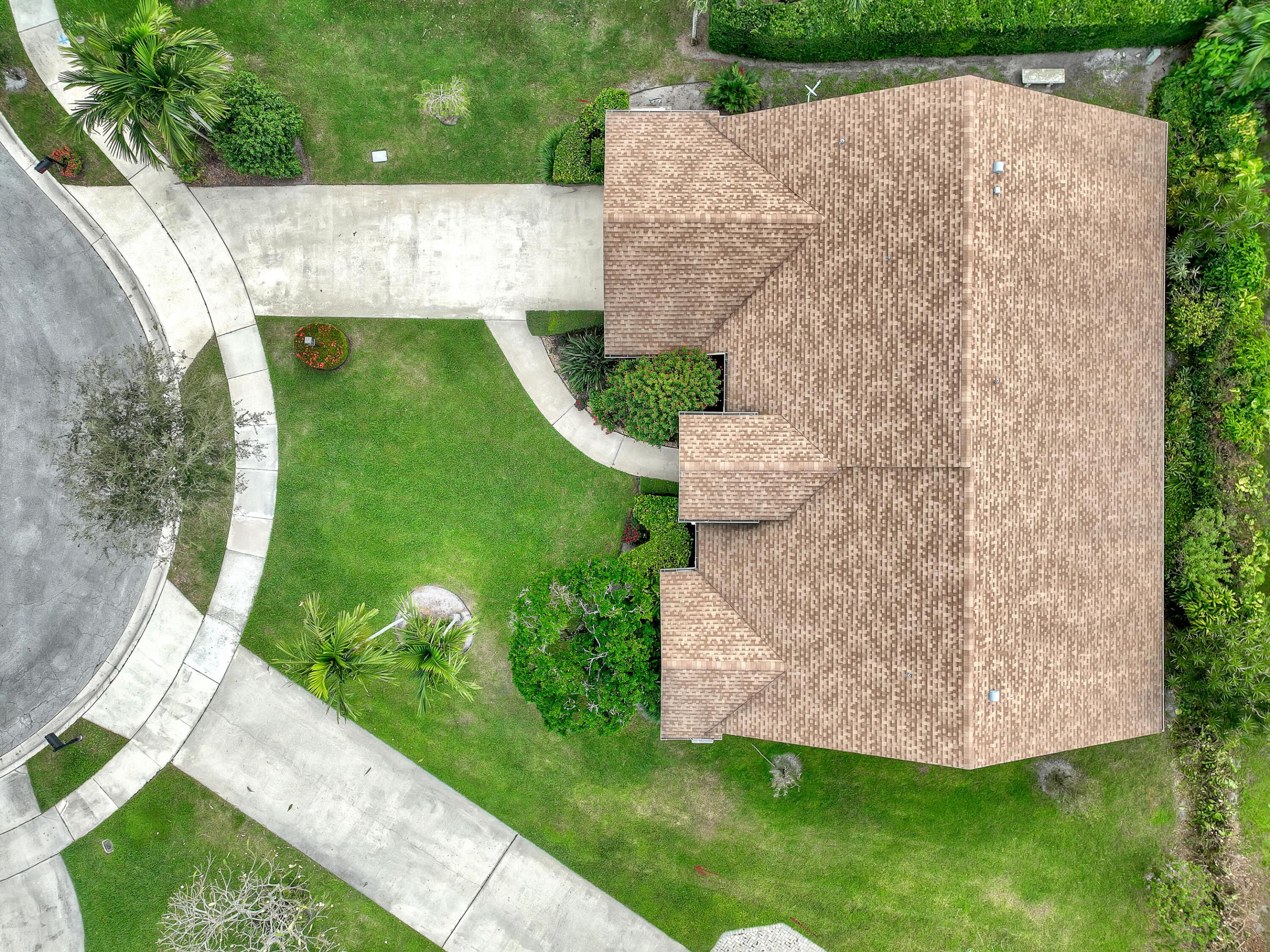 FAIRWAYS OF DELRAY - Residential