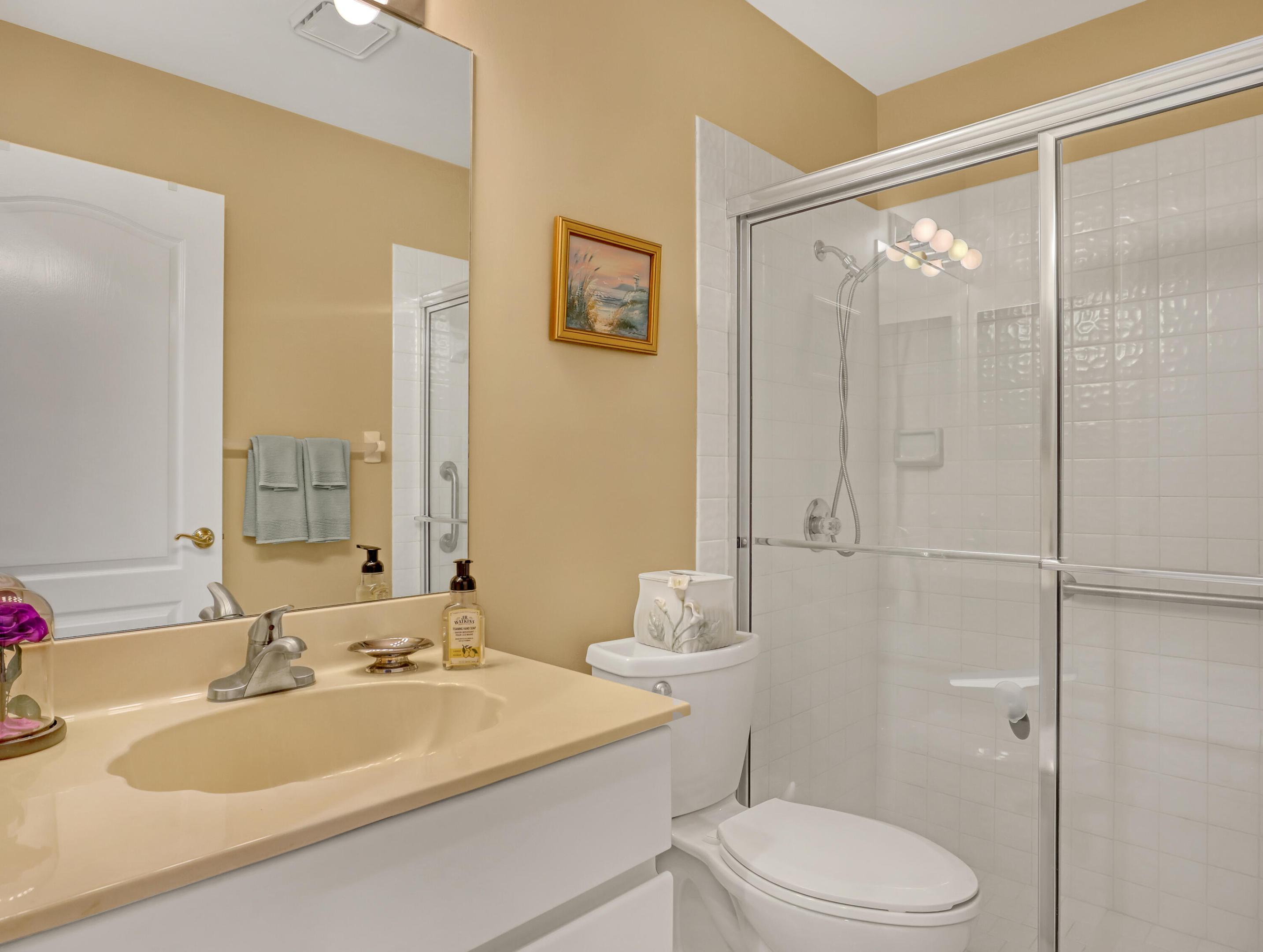 FAIRWAYS OF DELRAY - Residential