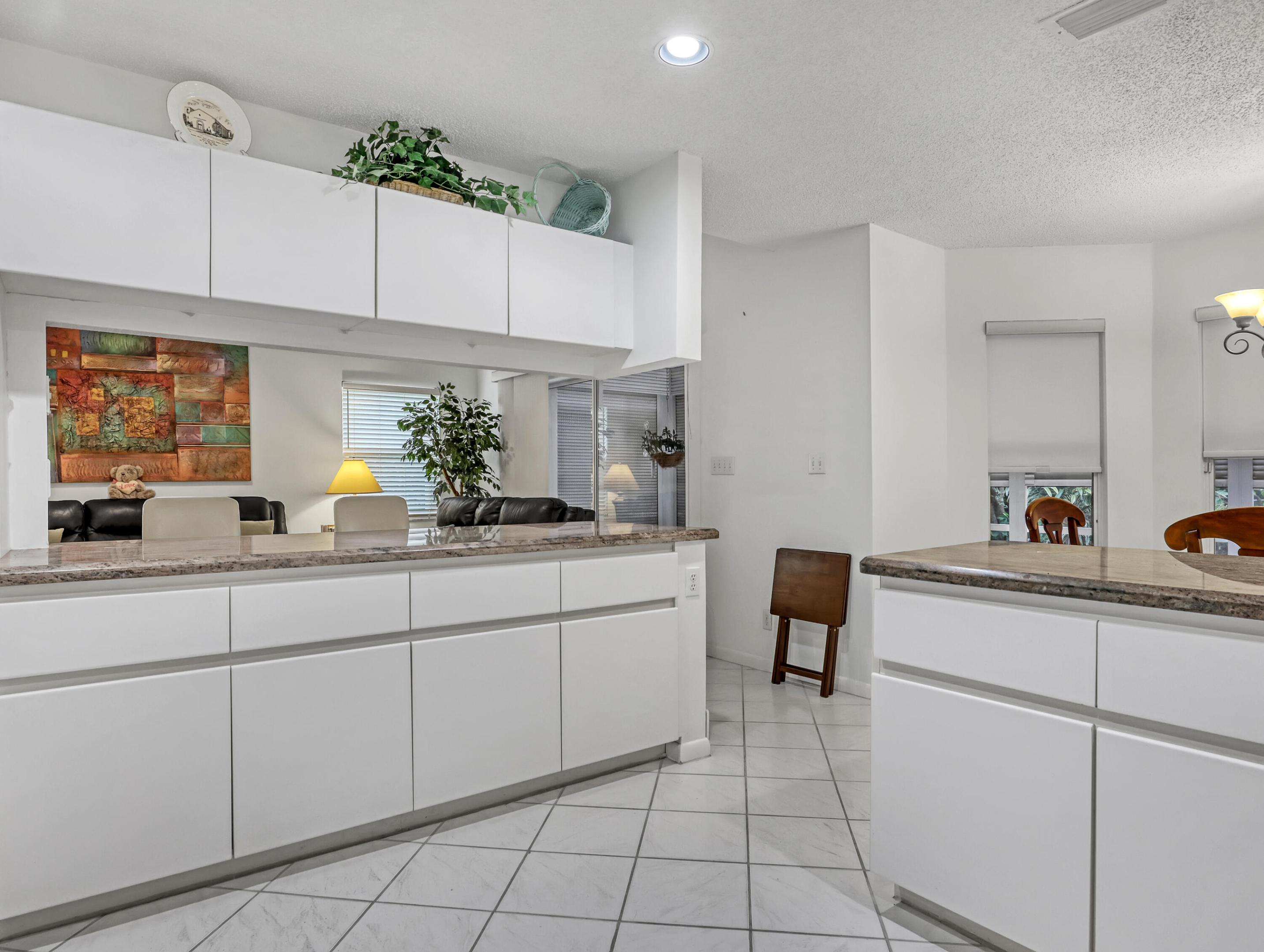 FAIRWAYS OF DELRAY - Residential