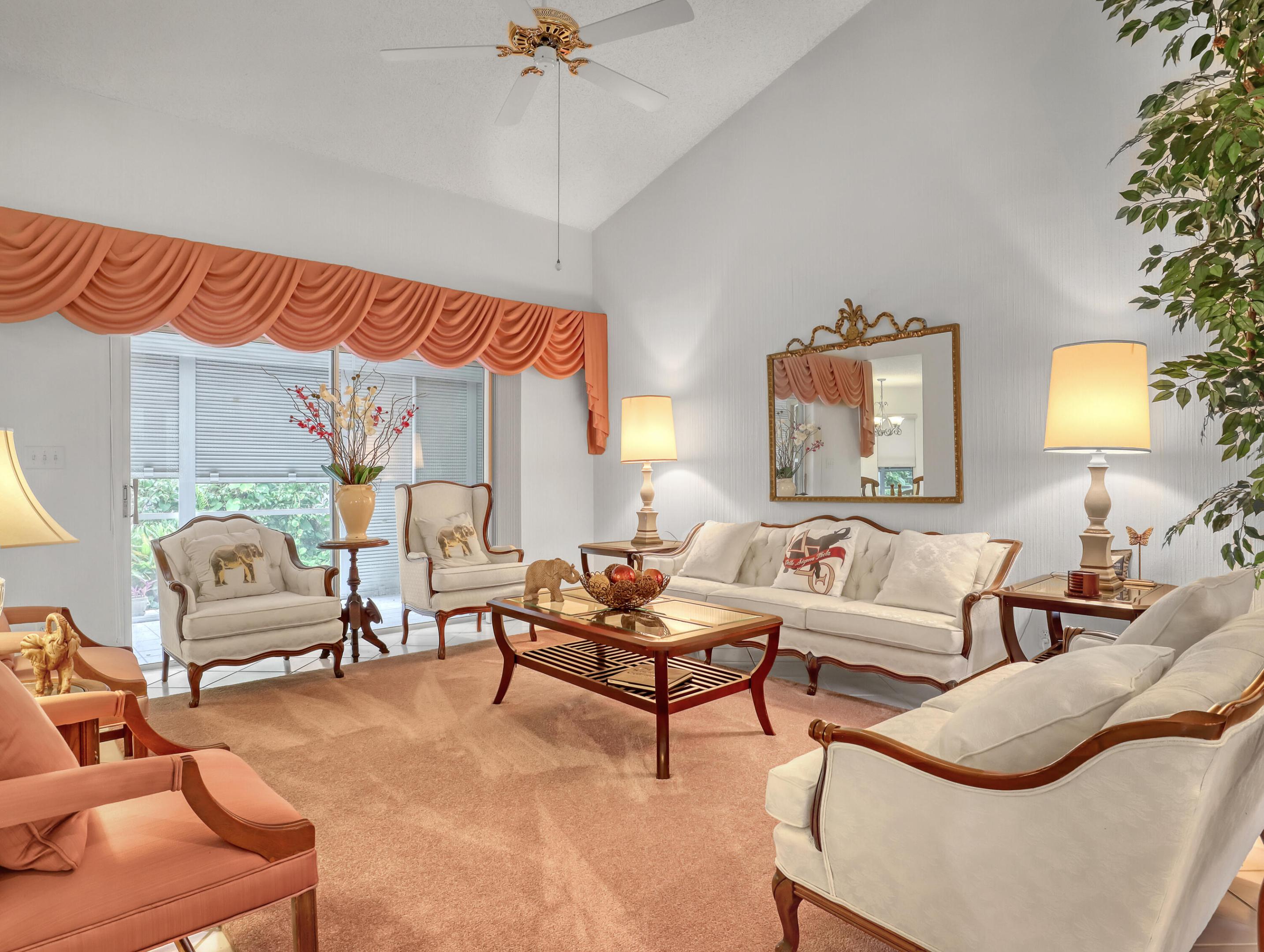 FAIRWAYS OF DELRAY - Residential