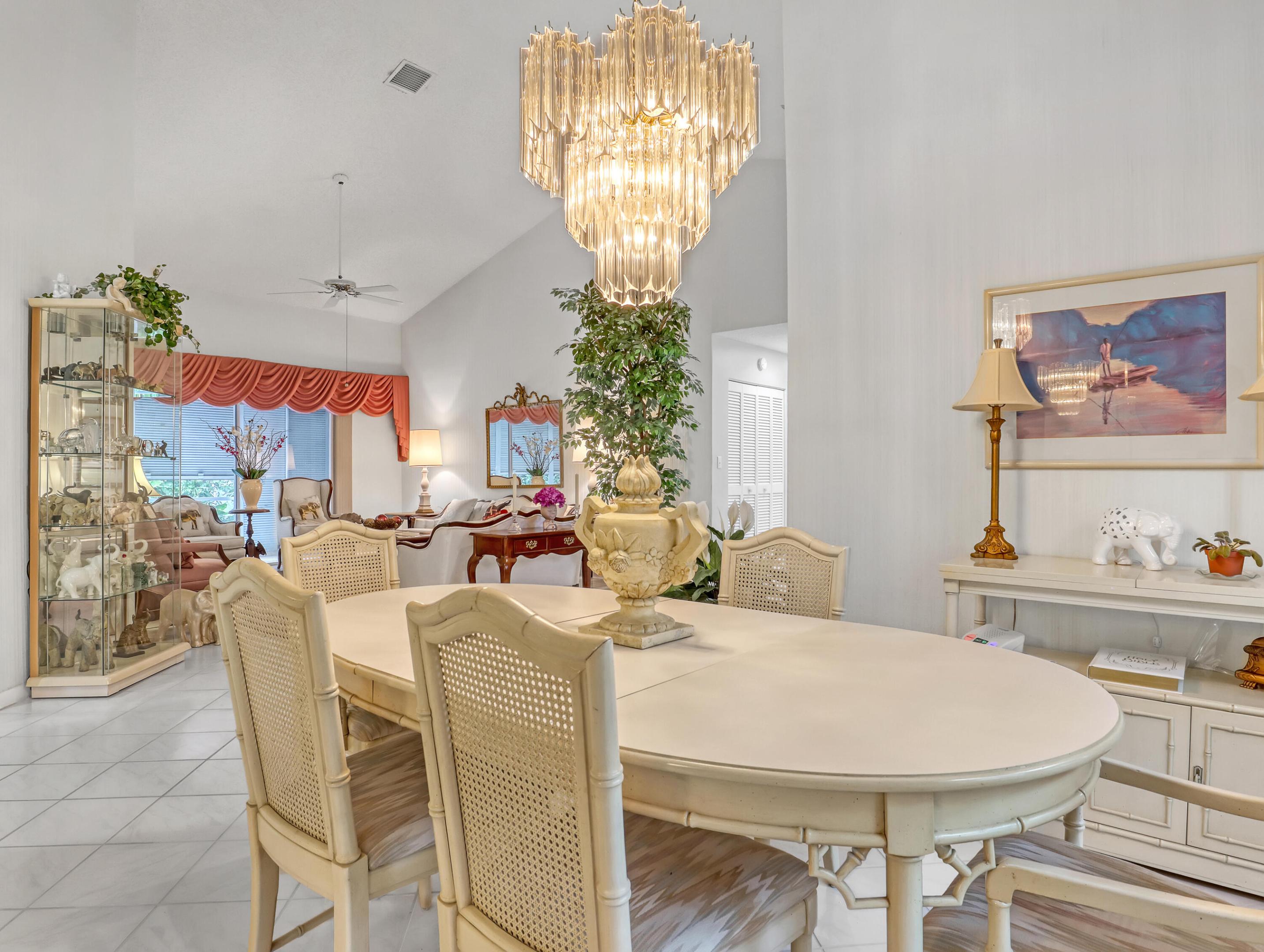 FAIRWAYS OF DELRAY - Residential