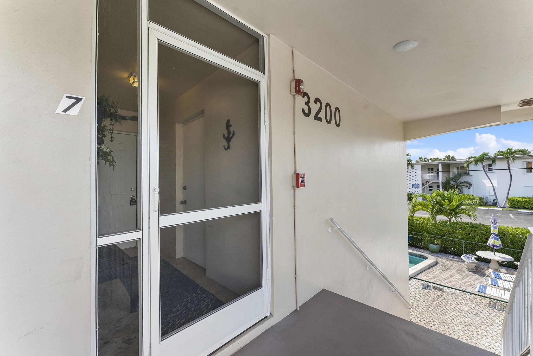 POMPANO BEACH HOUSE - Residential Lease