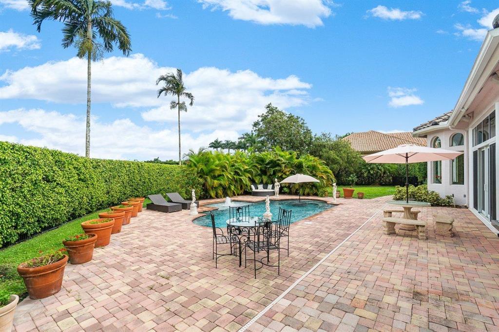 EQUESTRIAN CLUB ESTATES 1 - Residential