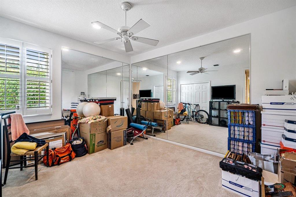 EQUESTRIAN CLUB ESTATES 1 - Residential