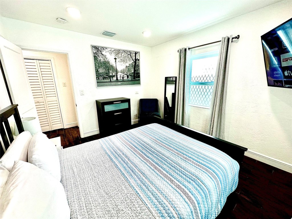 Middle River Park 5-28 B - Residential Income