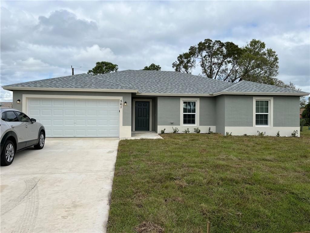 Photo of 561 SW Duxbury Avenue, Port Saint Lucie, FL 34983 (MLS # F10398198)