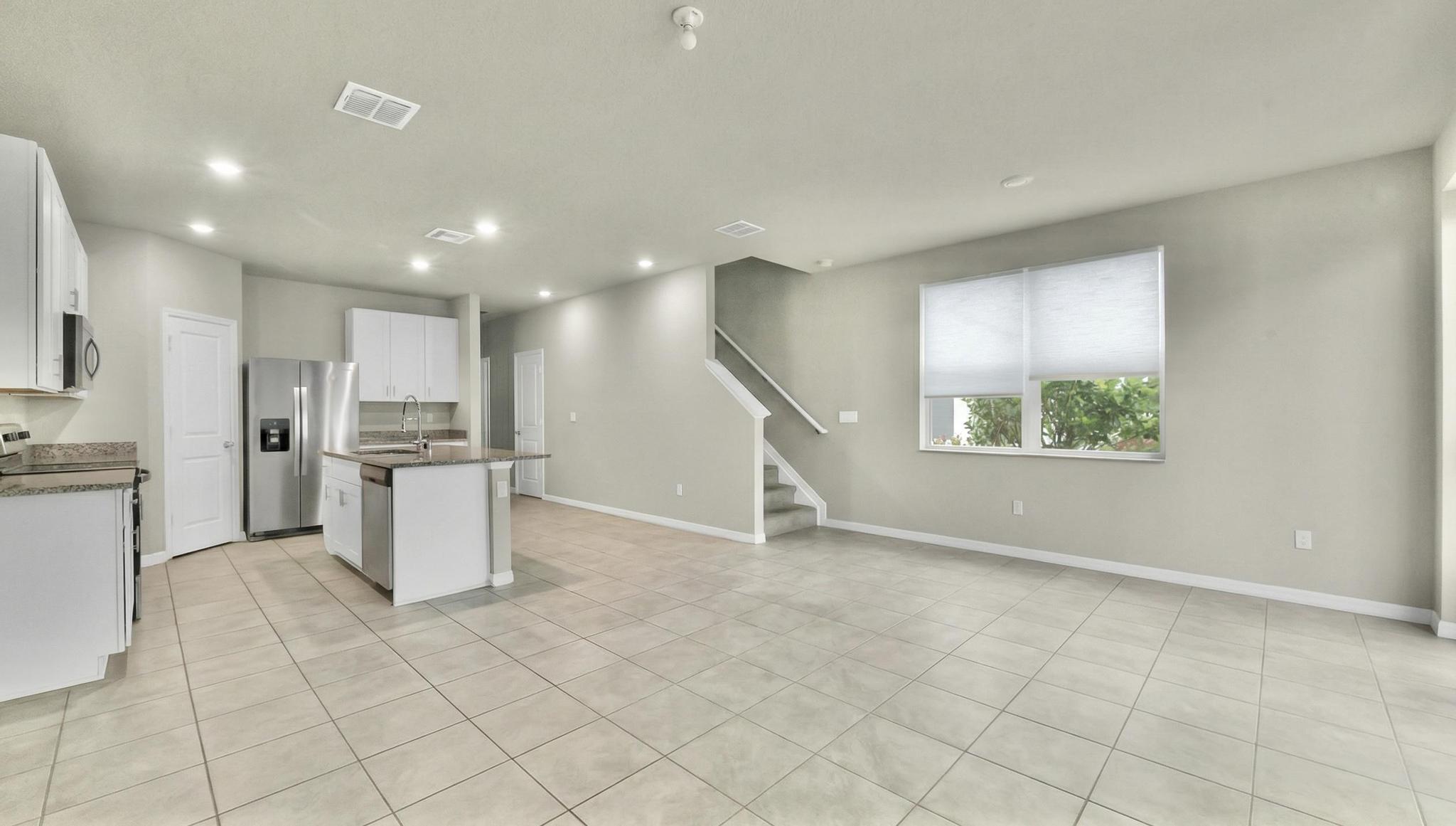 FONTANA TOWNHOMES - Residential