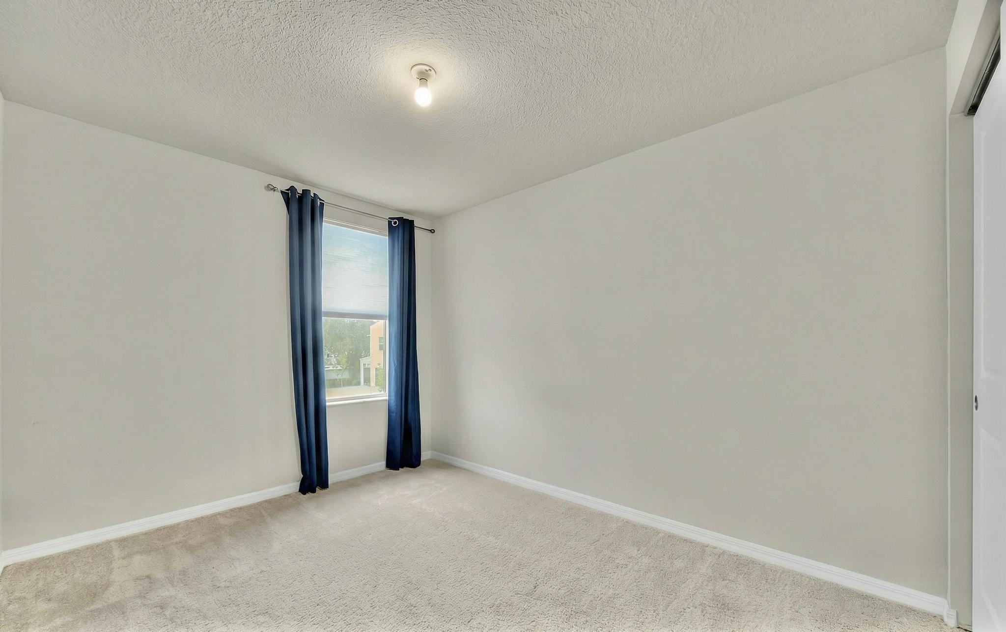 FONTANA TOWNHOMES - Residential