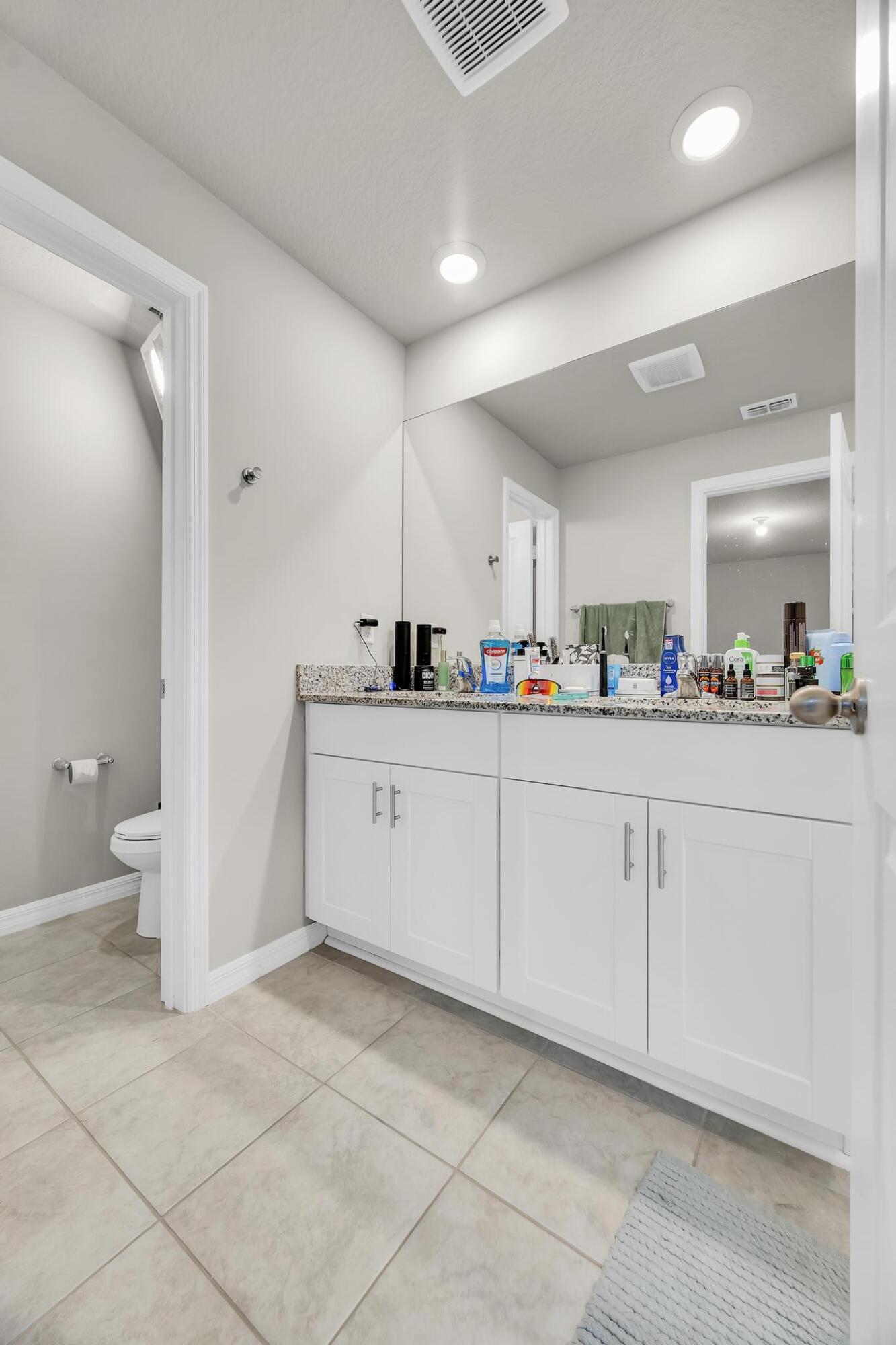 FONTANA TOWNHOMES - Residential