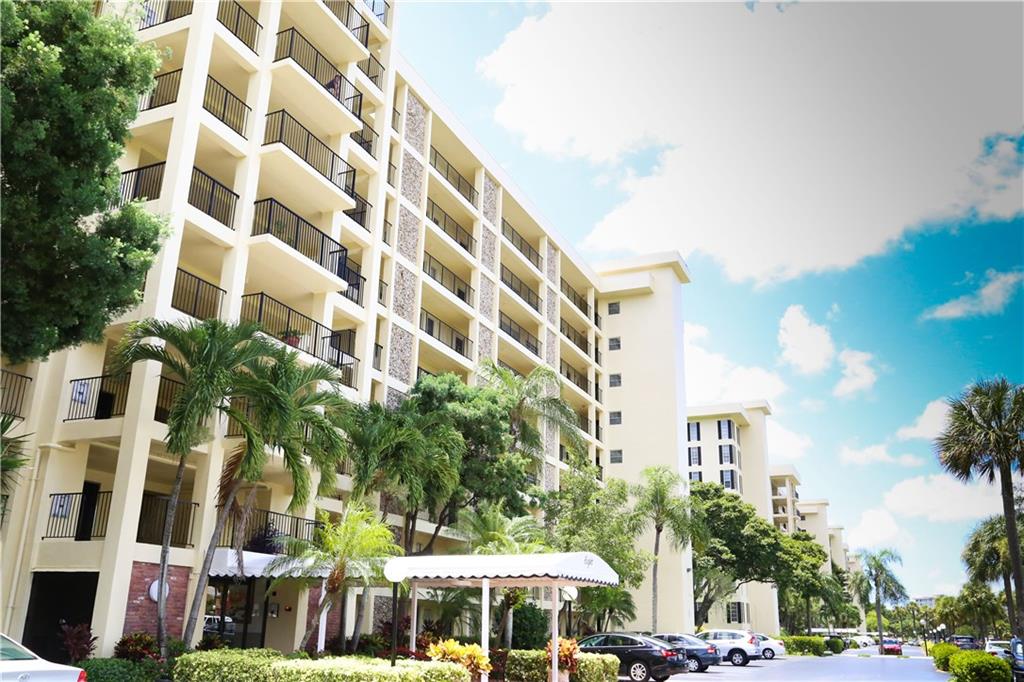 Palm Aire Country Club - Residential