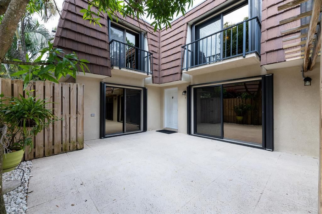 Photo of 1718 17th Lane, Palm Beach Gardens, FL 33418 (MLS # R10860732)