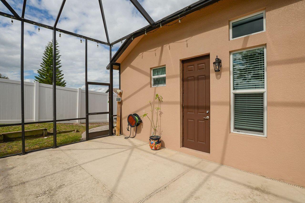 PORT ST LUCIE SECTION  34 - Residential Lease