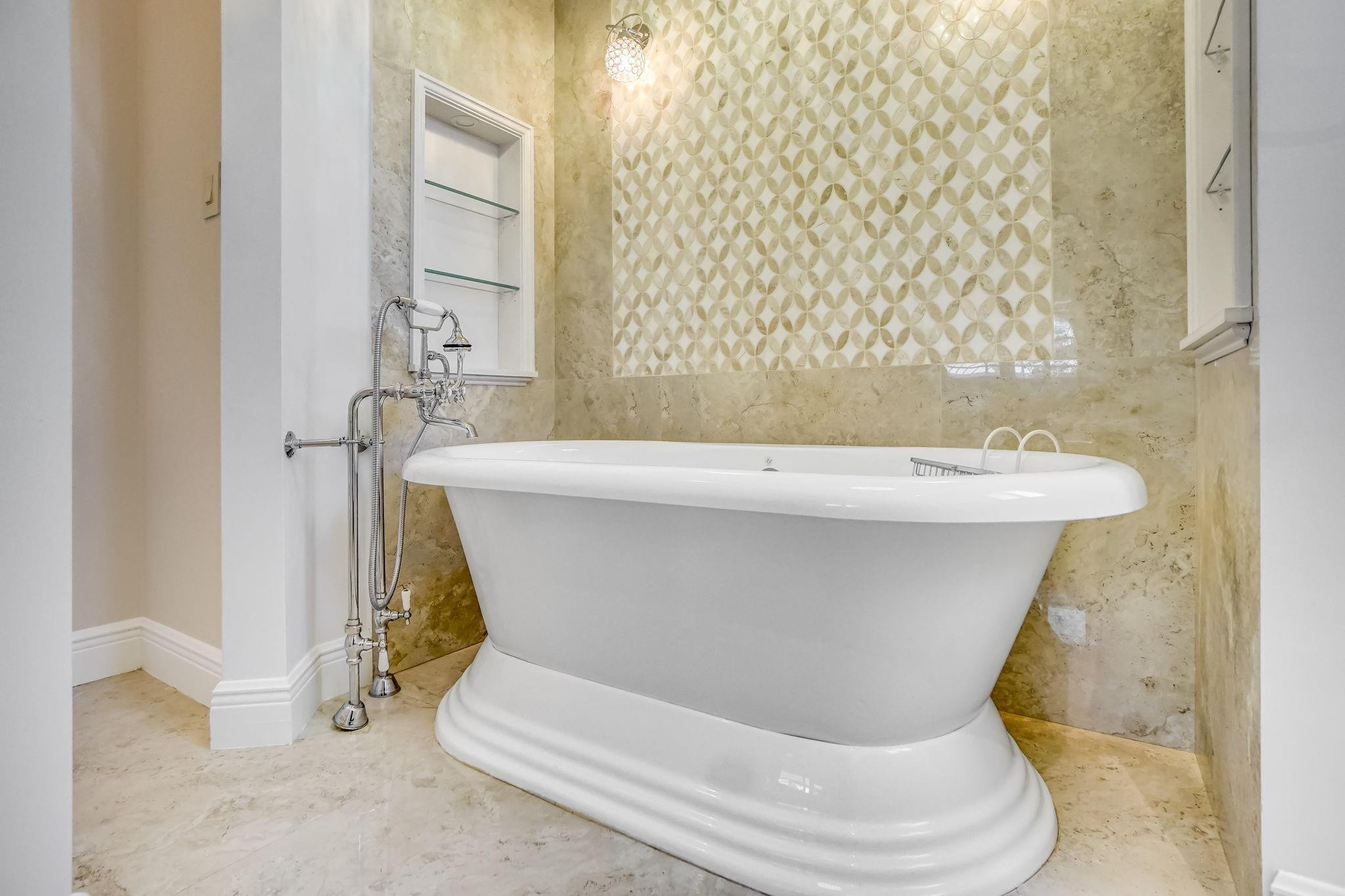 Golf Estates - Residential