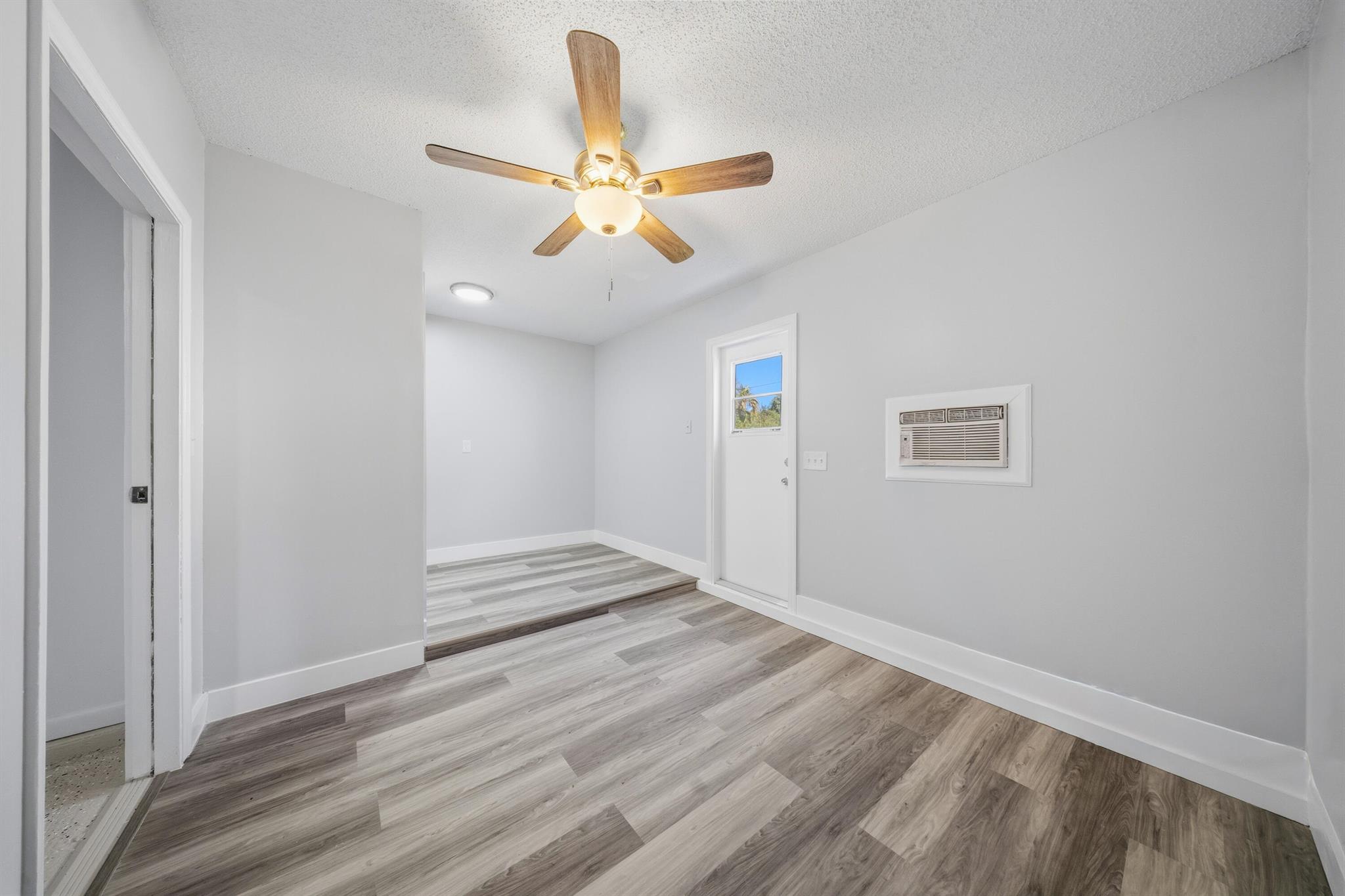 PORT ST LUCIE SECTION 15 - Residential